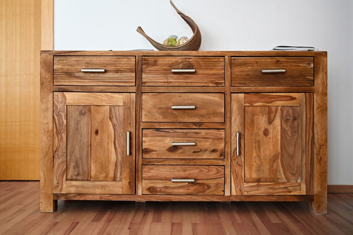 Entretenir vos meubles en bois : les erreurs à éviter